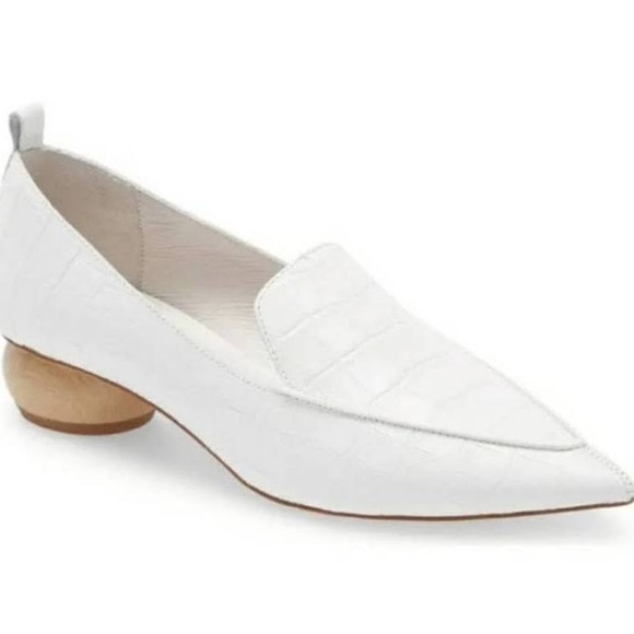 Jeffrey Campbell Shoes - Jeffrey Campbell White Chunky Heel Flats Size 10